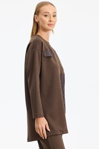 1956.01 ASİMETRİK KESİMLİ TEKNİK KUMAŞ KOMBİNLİ TAKIM QKS