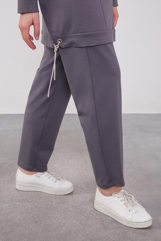 140254 GÖĞÜS KISMI CEP DETAYLI OMUZ TAŞ DETAYLI ETEK UCU İP DETAY 2'Lİ SPOR TAKIM QKS