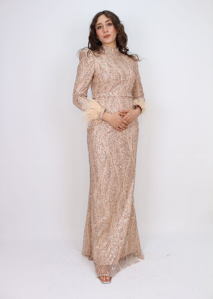 4466 ABİYE ELİBSE ÖNÜ VE ARKASI BOYDAN BONCUK İŞLEMELİ KOL UÇLARI TÜYLÜ TASARIM ABİYE ELBİSE #24-010