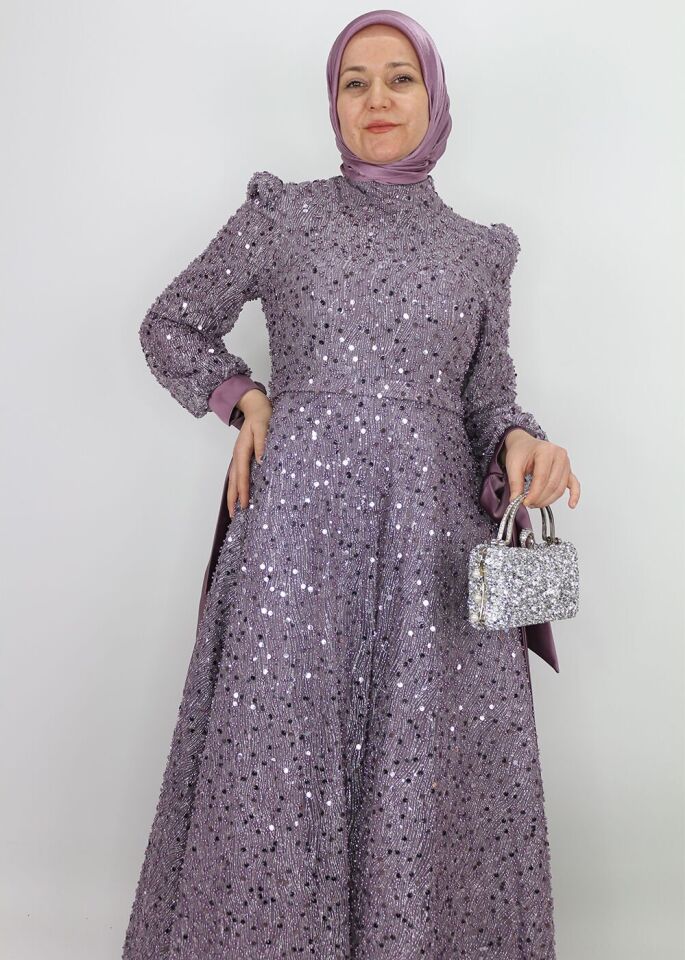 4457 ABİYE ELBİSE ÖNÜ VE ARKASI BOYDAN BONCUK İŞLEMELİ KOL UÇLARI KURDALE MİDİ BOY TASARIM ABİYE ELBİSE #24-010