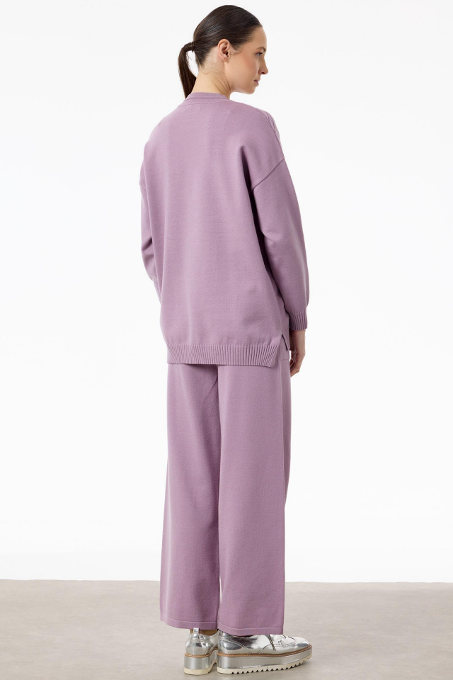 TKM.21750.1	ÖNÜ PAYET DETAYLI PANTOLONLU TRİKO TAKIM #11-25#