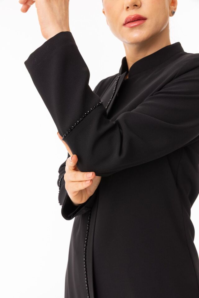 5608 ALT KISIM PLİSE DETAYLI ÖNÜ VE KOL UCU TAŞ DETAYLI ARABİYELİ  KREP FERACE#26#