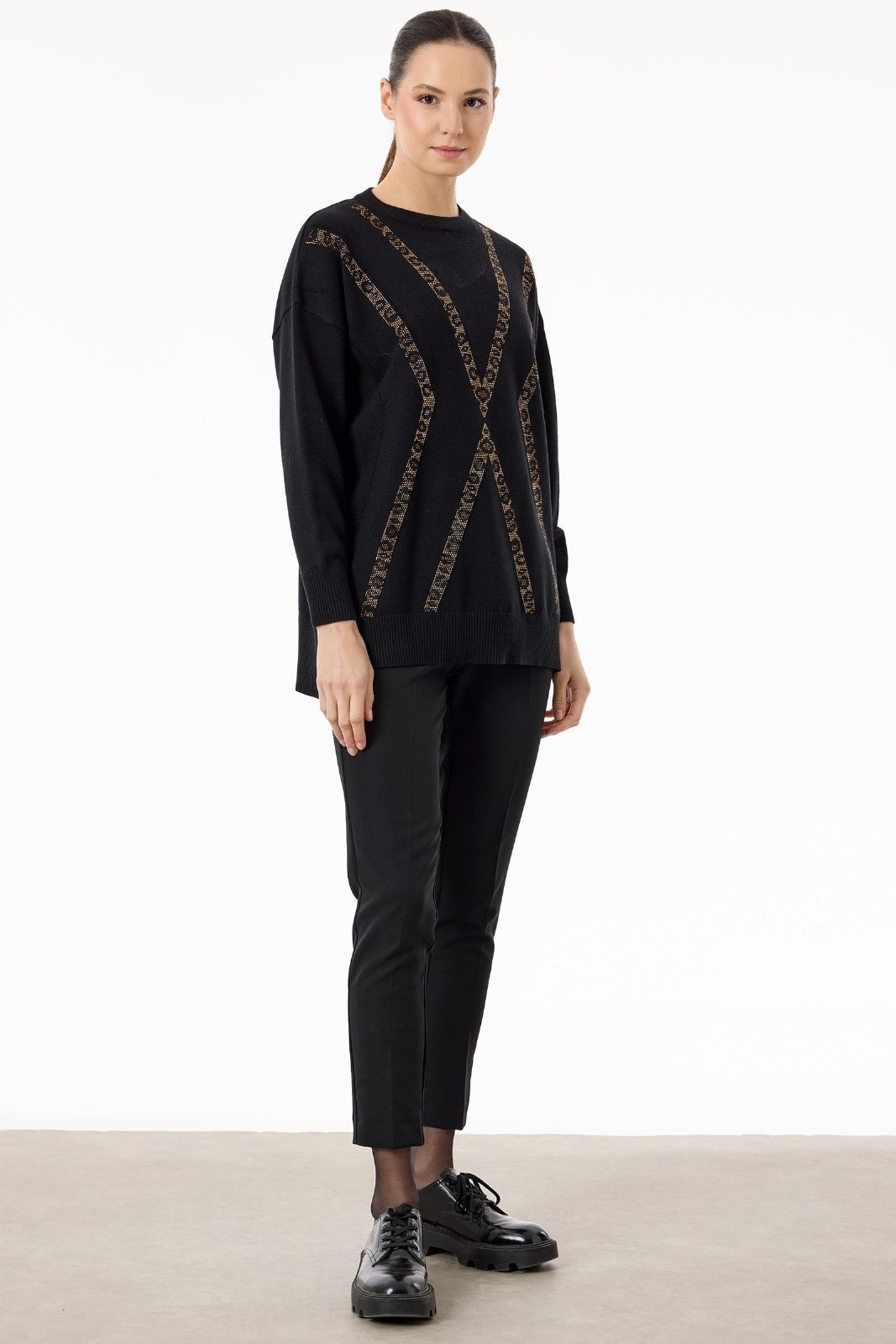 TNK.21763.1	LEOPAR TAŞLI TRİKO TUNİK #11-25#