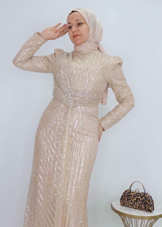 4452 ABİYE BOYDAN BONCUK VE PUL İŞLEMELİ ÖNÜ DETAYLI ABİYE ELİBSE QKS ABİYE #2410#