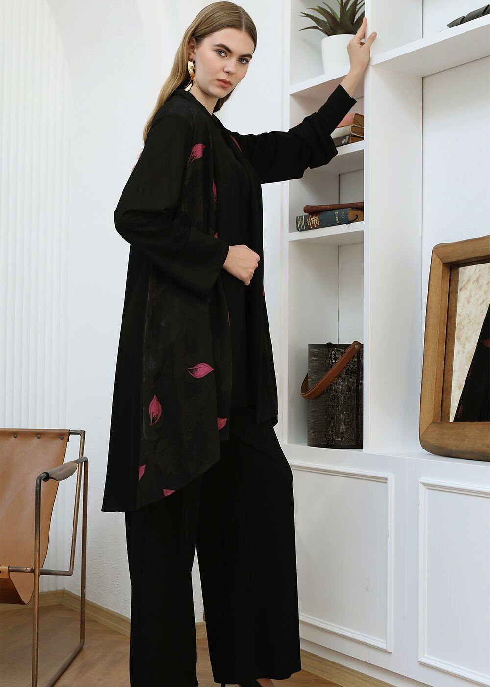 43827 İÇ TRİKO FUŞYA ÇİÇEK DESENLİ TUNİK KISA DIŞ KENAR TRİKO  SATEN 2Lİ SPOR TAKIM