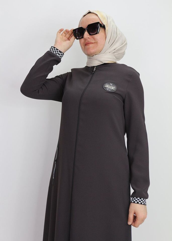 4083 GÖĞSÜ ARMA DETAYLI KOL UCU KARE ŞERİT DETAYLI SIIFIR YAKA QYS FERACE 4083 #23-01# 42 - SİYAH