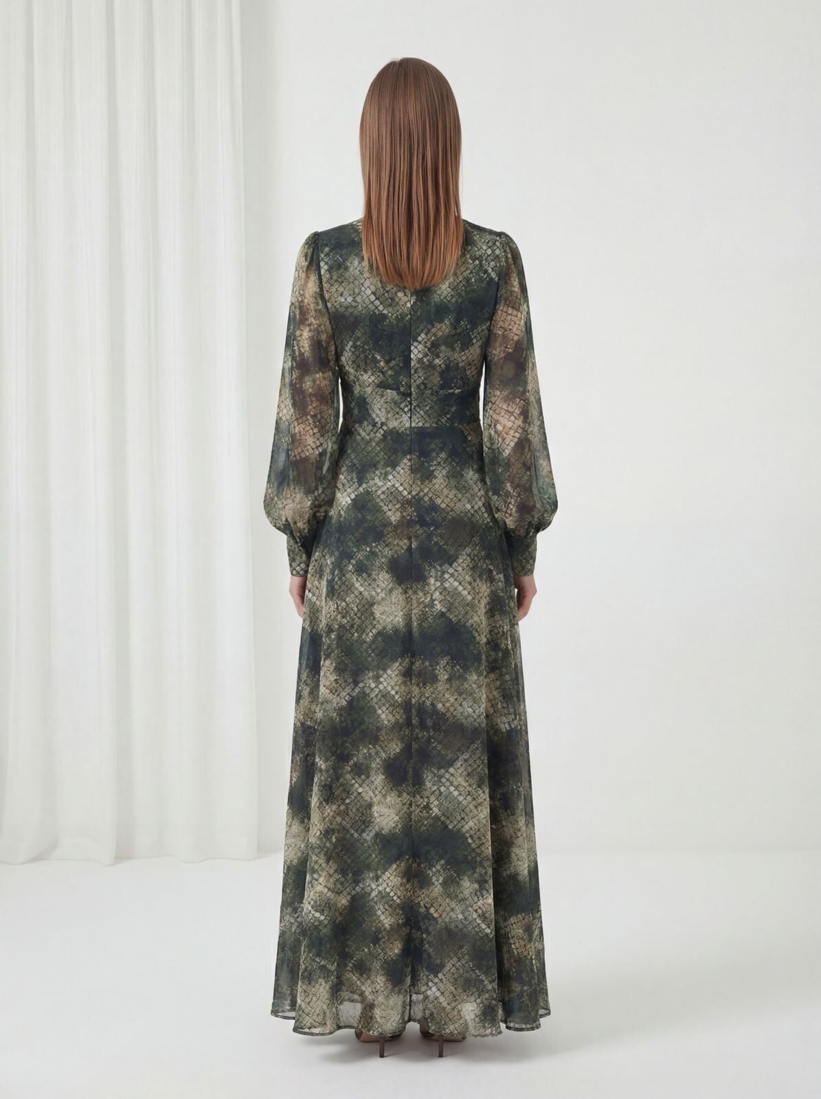 30073 GÖGÜSÜ DRAPELİ BELİ KAT DETAYLI BALON KOL DESENLİ ŞİFON ABİYE #26#