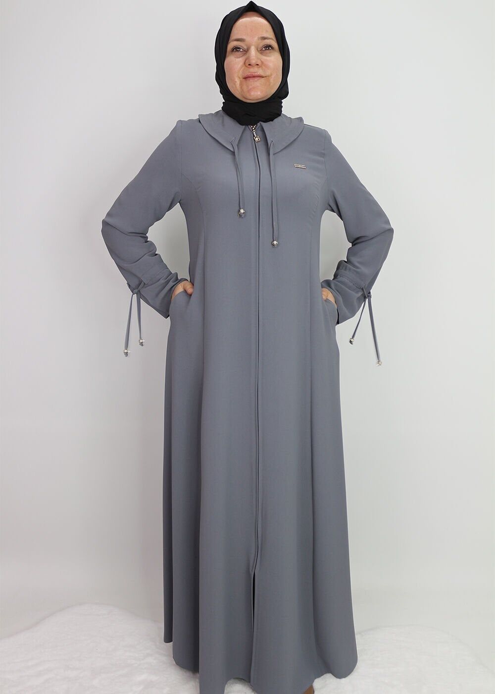 520021 KOL VE YAKA TÜNEL DETAYLI KULPLU FERMUARLI HAKİM YAKA FERACE QYS FERACE 520021 #23-03#