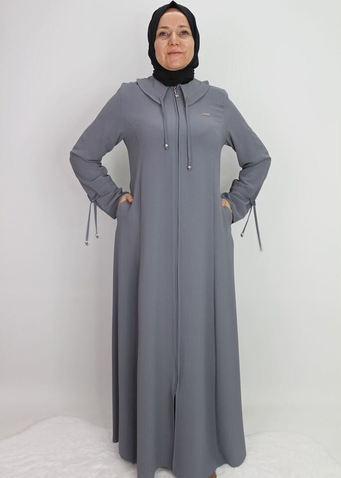 520021 KOL VE YAKA TÜNEL DETAYLI KULPLU FERMUARLI HAKİM YAKA FERACE QYS FERACE 520021 #23-03#