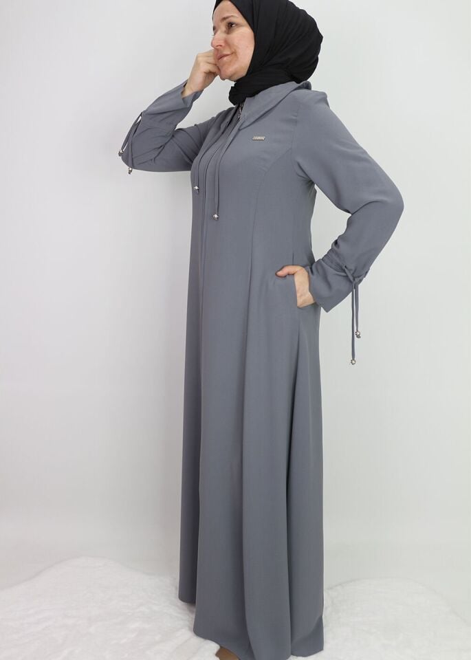 520021 KOL VE YAKA TÜNEL DETAYLI KULPLU FERMUARLI HAKİM YAKA FERACE QYS FERACE 520021 #23-03#