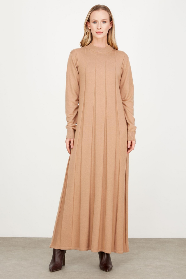 21605 KALIN PİLİSELİ TRİKO ELBİSE 1 - CAMEL