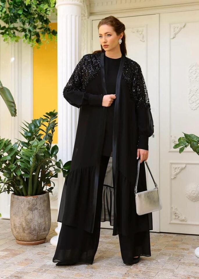 42904 İÇ BLUZ ŞİFON DIŞ GÖĞÜS VE BELE KADAR TAŞ BONCUK PUL İŞLEMELİ ALT KISIM DETAYLI KOL UCU MANŞETLİ 3LÜ ŞIK TAKIM