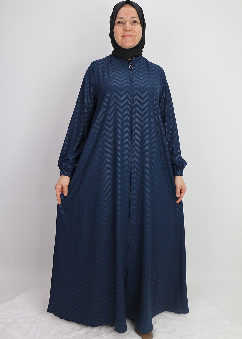 520489 FERACE SIFIR YAKA KOL UCU LASTİKLİ JAKAR DESEN BELİ BAĞLAMALI MEDİNE İPEĞİ SPOR ŞIK FERACE