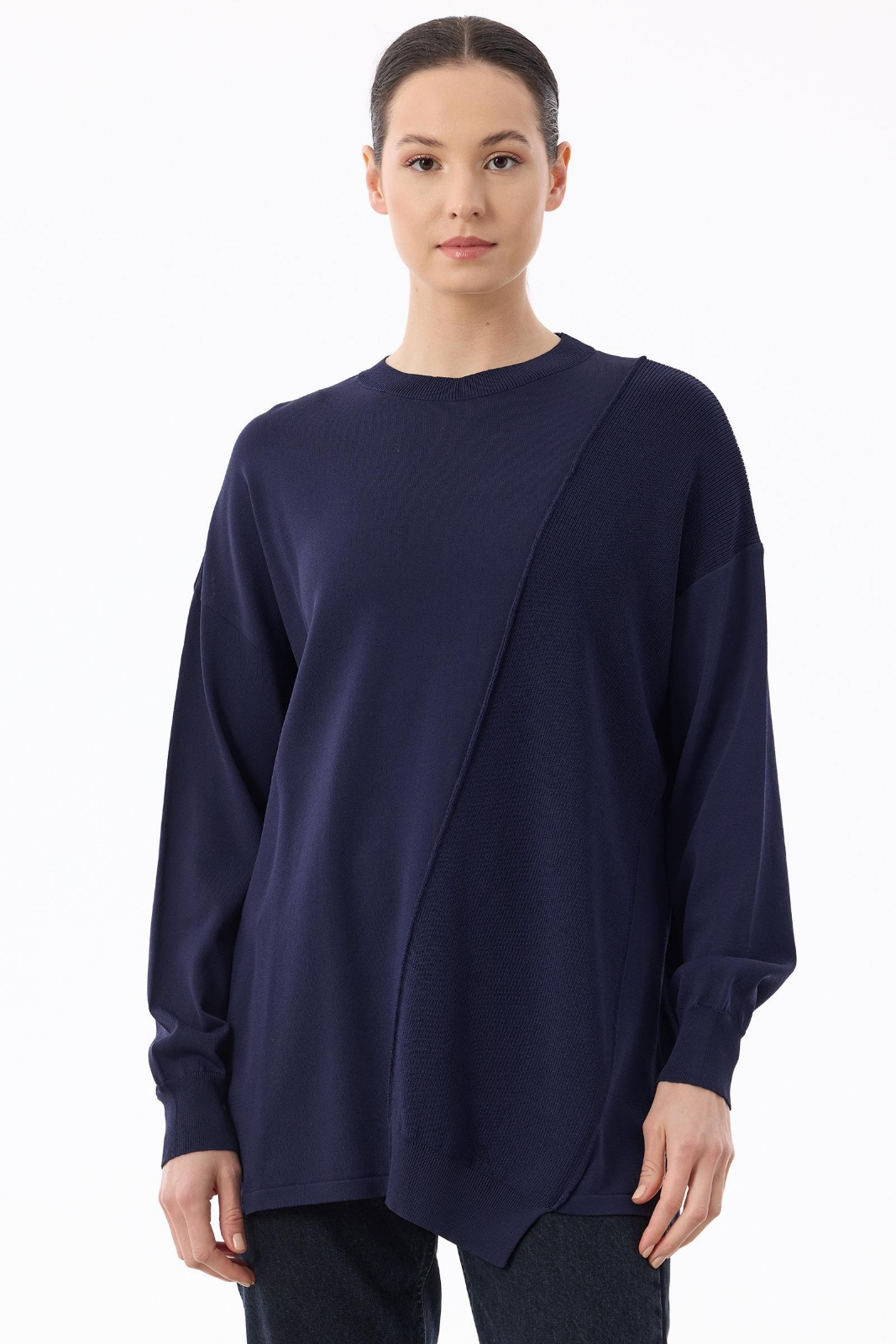21872 ÖRGÜ DETAYLI RAYON TUNİK 1 - LACİVERT