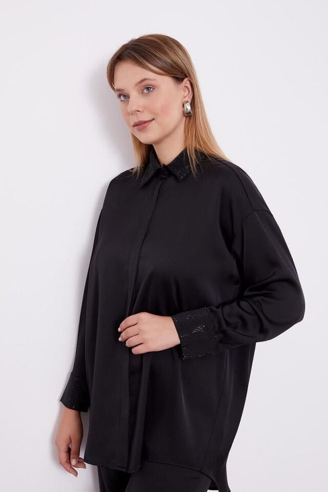 100297 ÖNÜ GİZLİ DÜĞMELİ KOL UCU YAKASI TAŞLI PANTOLONUN BELİ LASTİKLİ SATEN İKİLİ TAKIM #02-25#