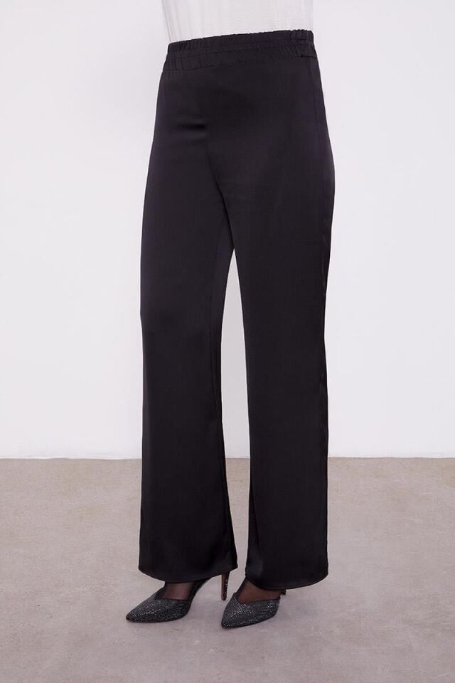 100297 ÖNÜ GİZLİ DÜĞMELİ KOL UCU YAKASI TAŞLI PANTOLONUN BELİ LASTİKLİ SATEN İKİLİ TAKIM #02-25#