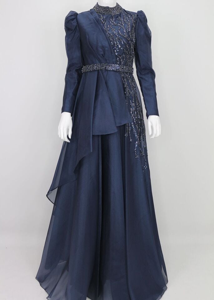 108 YAKASI VEK ÖNÜ TAŞ İŞLEMELİ ETEĞİ TÜL DETAYLI SIFIR YAKA TASARIM ABİYE ELBİSE QYS ABİYE ELBİSE 108 #23-03#