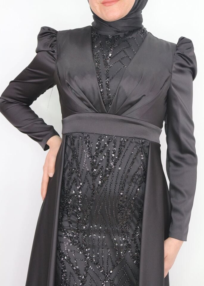 104 ÖNÜ TAŞ VE PUL İŞLEMELİ SIFIR YAKA SATEN BALIK TASARIM ABİYE ELBİİSE QYS ABİYE ELBİSE #23-03#