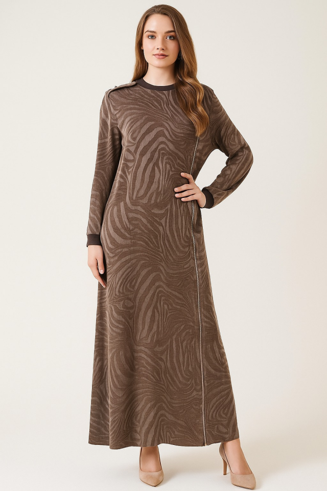 2797 SIFIR YAKA YAKASI VE KOL UÇLARI LASTİKLİ ÖN KISMI BOYDAN FERMUAR DETAYLI İPEK KUPRA ELBİSE #09-25#