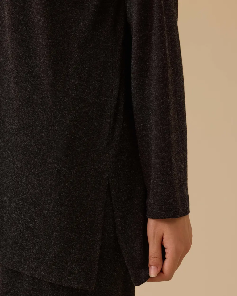 10002522711004 DÜŞÜK OMUZLU DÜZ KESİM PANTOLONUN BELİ LASTİKLİ TAKIM #10-25#