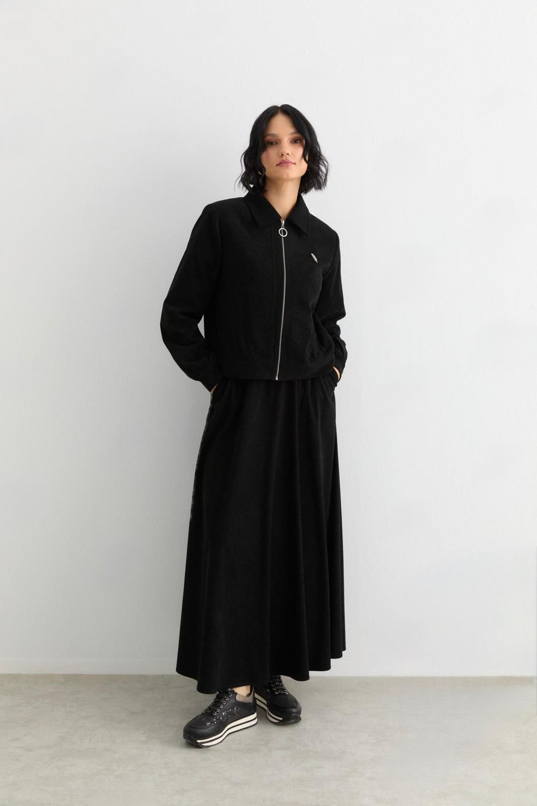 56083 ÖNDEN FERMUARLI CEPLİ ETEĞİNİN BELİ FERMUARLI FİTİLLİ ETEKLİ TAKIM #10-25#