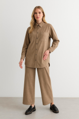 56059 ÖNDEN ÇITÇIT DÜĞMELİ ÇİFT CEPLİ PANTOLONUN BELİ LASTİKLİ SÜET TAKIM #10-25#