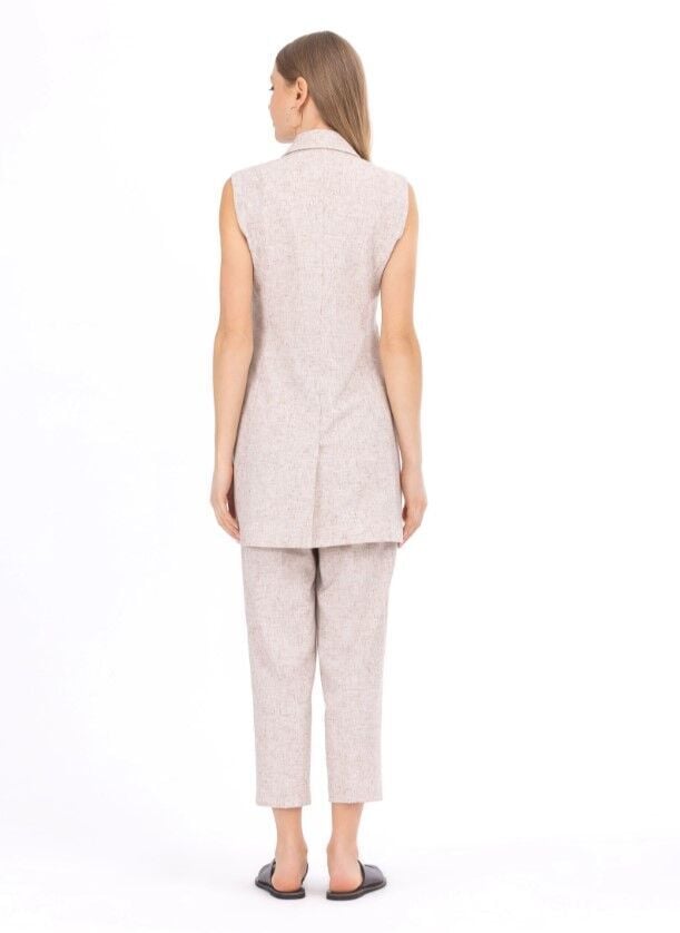 1022 YELEK KRUVAZE YAKA ÖNDEN DÜĞMELİ SIFIR KOL ŞIK YELEK QYS YELEK 232401022 #23-04#