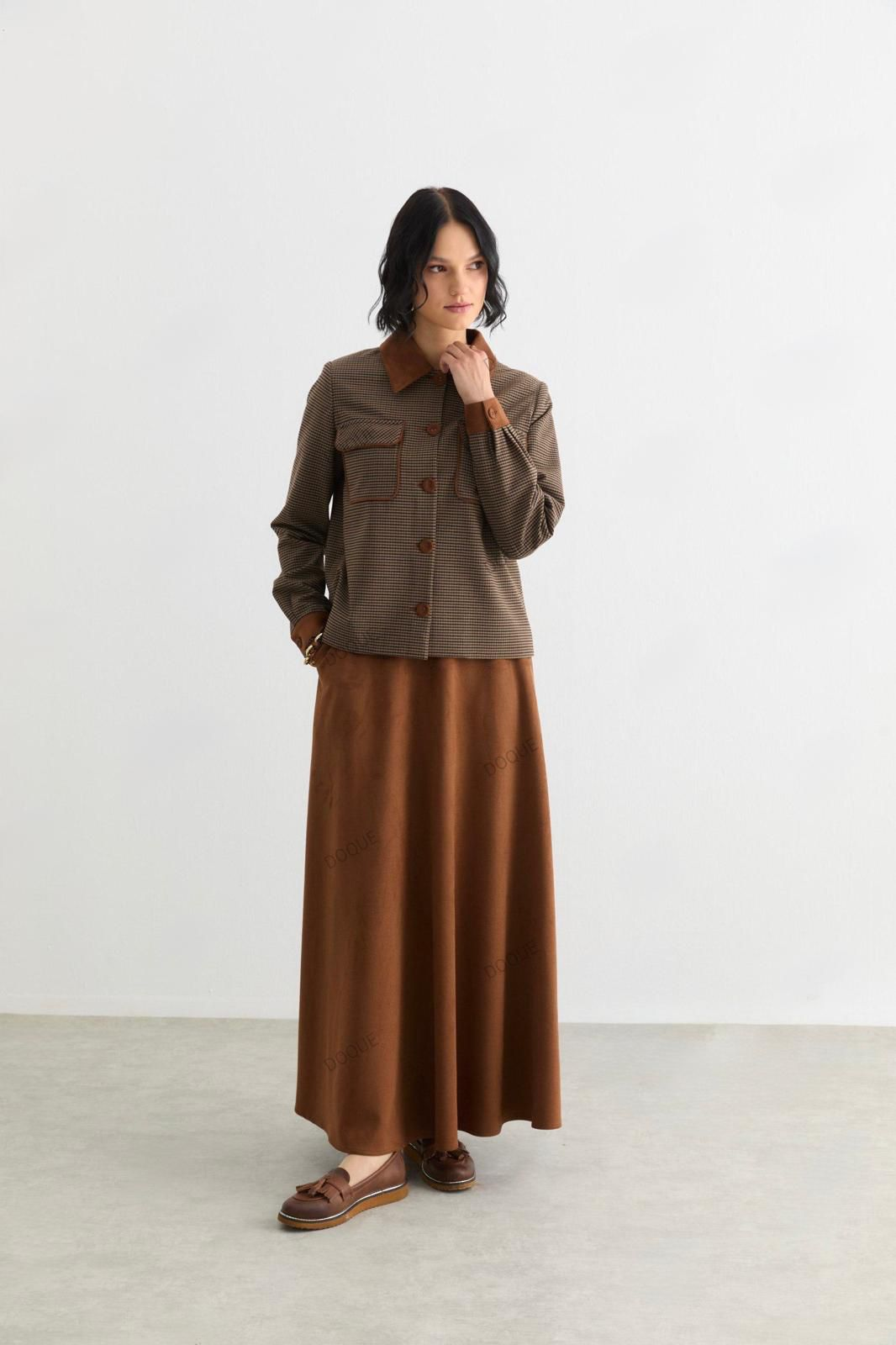 56068 ÖNDEN DÜĞMELİ ÇİFT CEPLİ ETEĞİ CEPLİ SÜET ETEKLİ TAKIM #10-25#