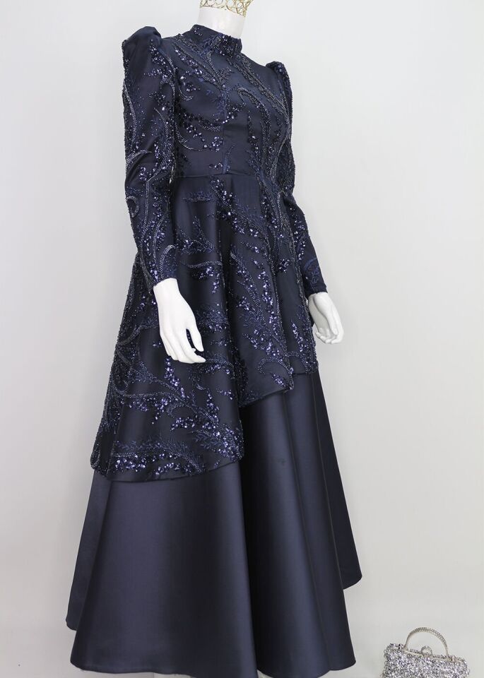 132 BALON KOL BONCUK VE PUL DETAYLI YARISI İŞLEMELİ SATEN PRENSES MODEL TASARIM ABİYE QYS ABİYE ELBİSE 132 #23-05#