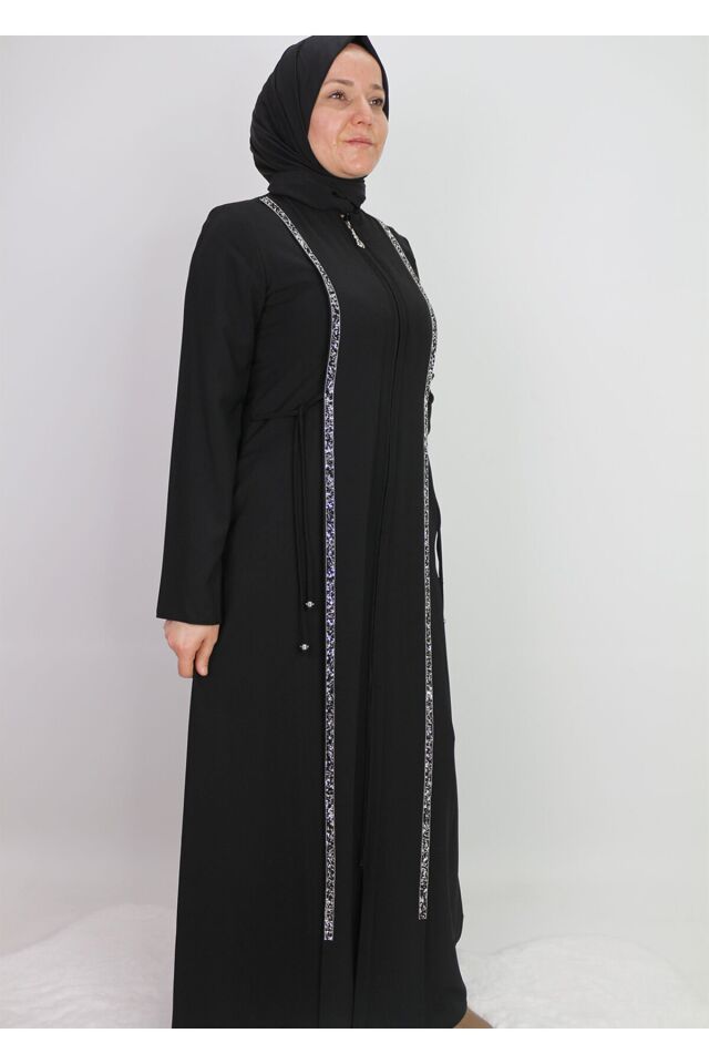 4447 ABİYE ELBİSE ÖNÜ VE ARKASI BOYDAN PUL İŞLEMELİ OMUZDAN BİLEĞE KADAR ÖTREN PUL İŞLEMELİ A KESİM TASARIM ABİYE ELBİSE #24-010